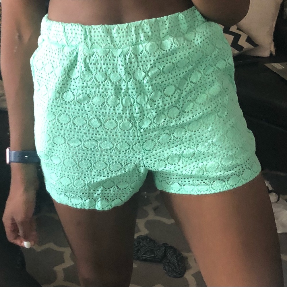 PATTERNED SHORTS